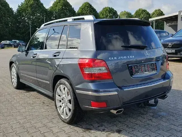 Gebraucht Mercedes GLK250 204 PS (150 kW) 2011 Grau SUV