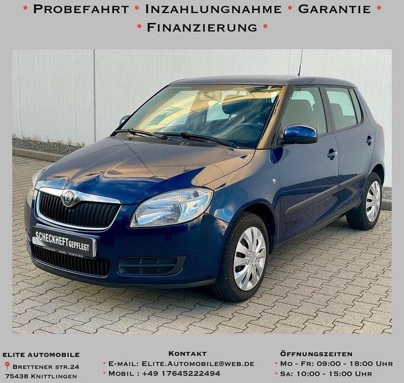 Stormblau metallic Gebraucht 2009 Skoda Fabia Ambiente Kleinwagen | 3.690 € (Etwas zu teuer) - Bild 1/4