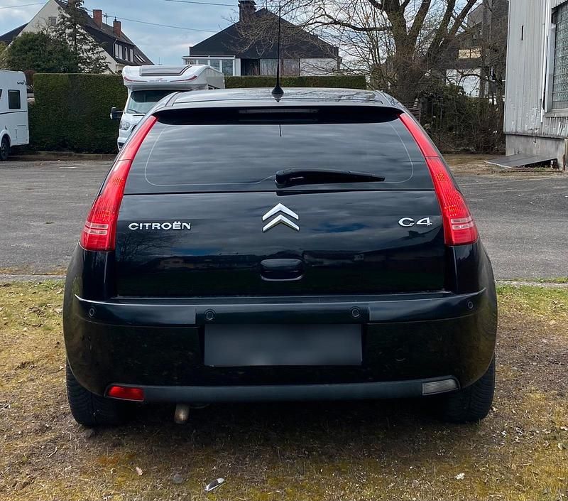 Gebraucht Citroën C4 120 PS (88 kW) 2009 Schwarz Limousine