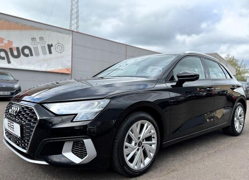 Gebraucht Audi A3 Sport 150 PS (110 kW) 2023 Schwarz Limousine