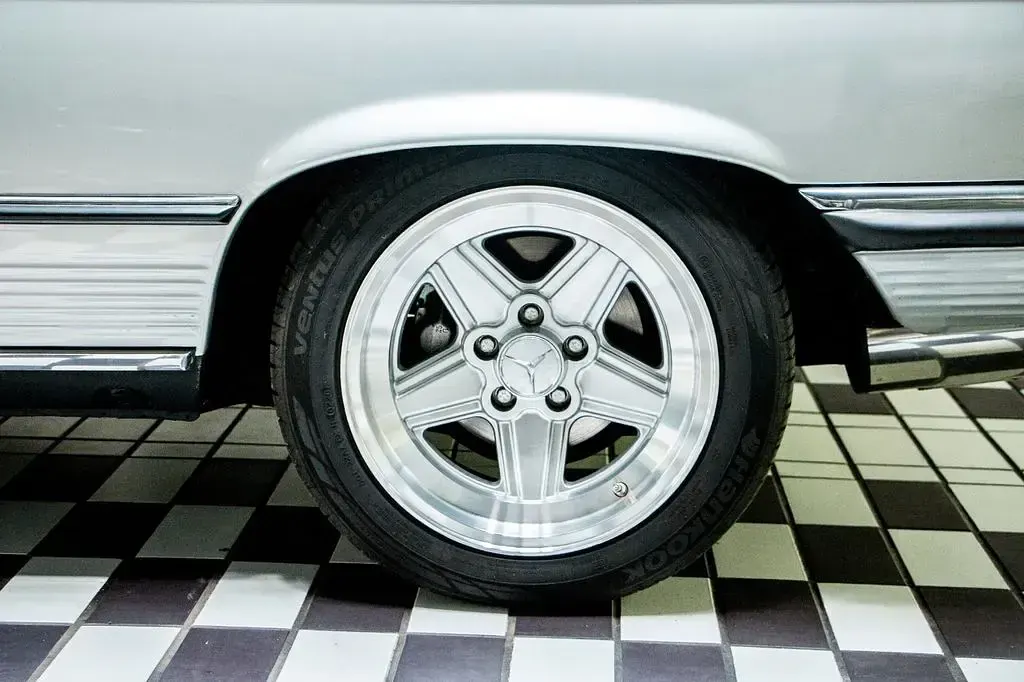 Gebraucht Mercedes 350 200 PS (147 kW) 1972 Silber