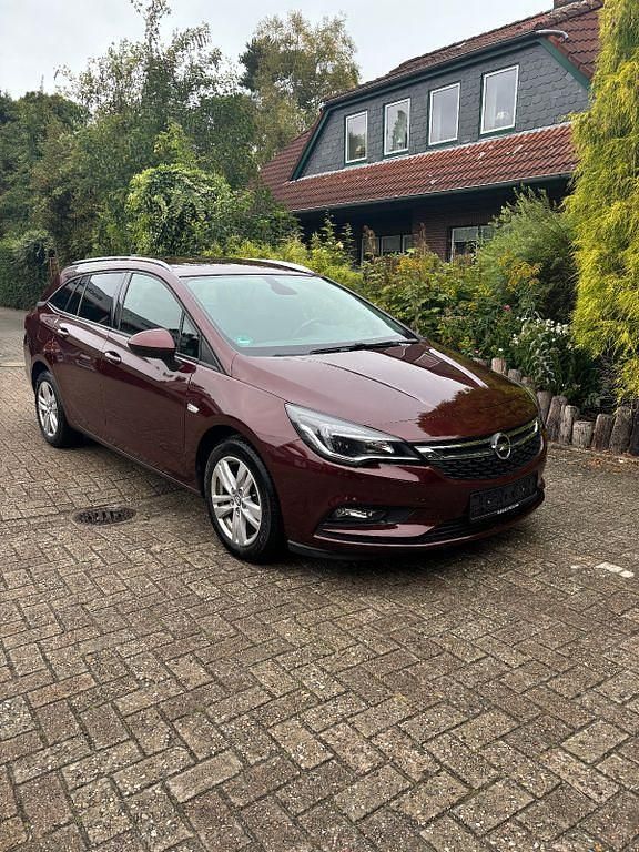 Braun Gebraucht 2018 Opel Astra Kombi | 8.850 € (Guter Preis) - Bild 1/4