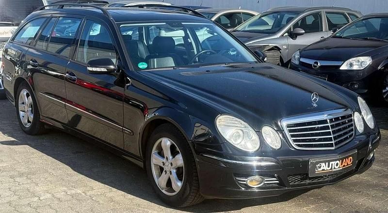 Gebraucht Mercedes E350 272 PS (200 kW) 2008 Schwarz Kombi