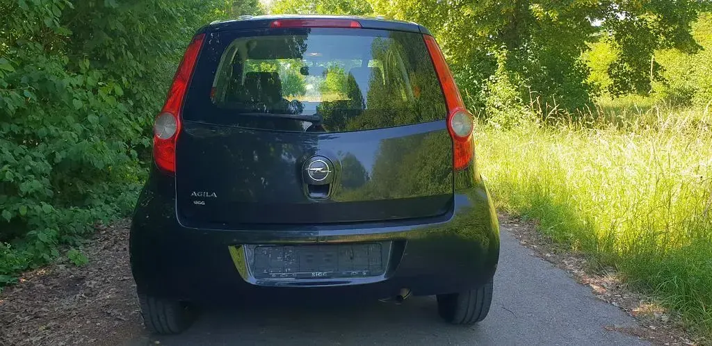 Gebraucht Opel Agila Edition 86 PS (63 kW) 2010 Schwarz Kleinwagen