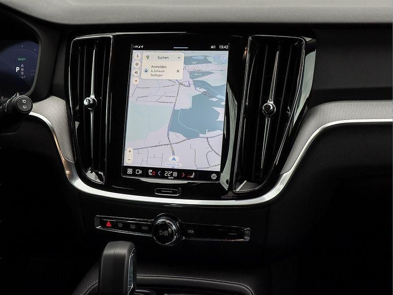 Gebraucht Volvo V60 349 PS (256 kW) 2025 Blau Kombi