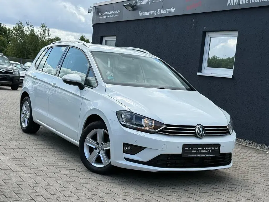 Gebraucht VW Golf VII Comfortline 110 PS (80 kW) 2014 Weiß Limousine
