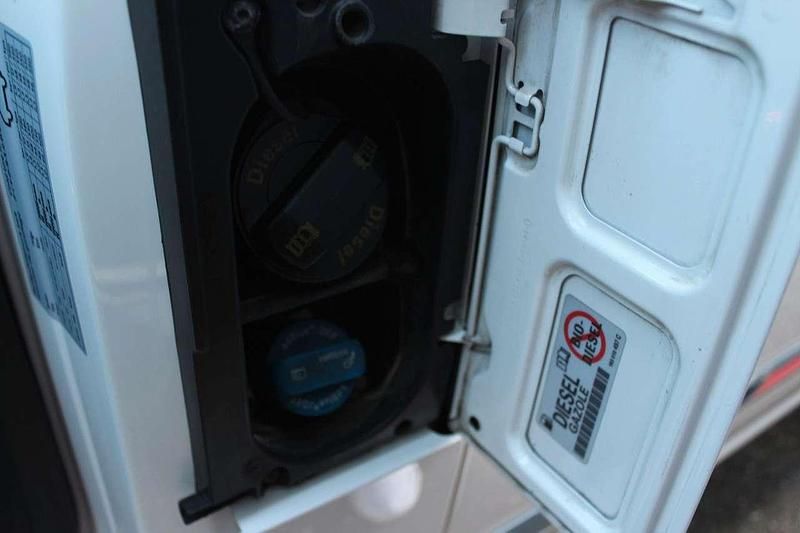 Gebraucht VW T6 Highline 204 PS (150 kW) 2016 Candyweiß Van