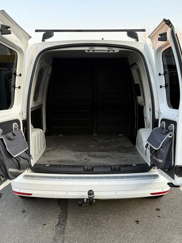 Gebraucht VW Caddy Conceptline 102 PS (75 kW) 2017 Weiß Van / Kleinbus