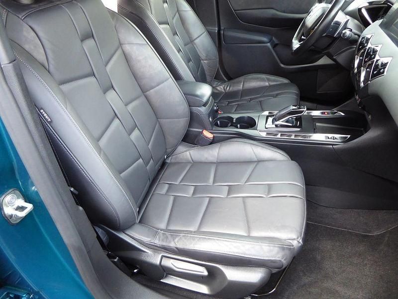 Gebraucht DS Automobiles DS3 Crossback Opera 131 PS (96 kW) 2019 Grün SUV