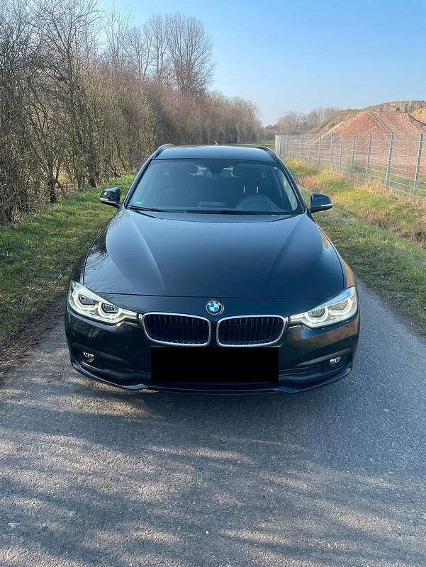 Gebraucht BMW 320 190 PS (139 kW) 2016 Schwarz Kombi