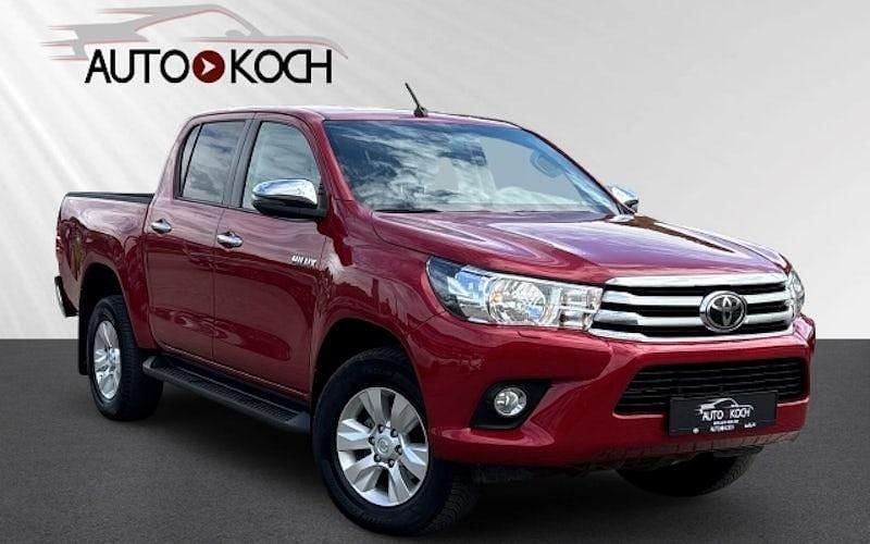 Rot Gebraucht 2020 Toyota HiLux Comfort Abholung | 38.990 € (Fairer Preis) - Bild 1/4