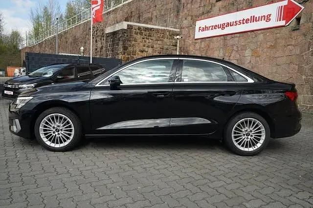 Używany Audi A3 Advanced 150 KM (110 kW) 2021 Czarny Sedan/Limuzyna