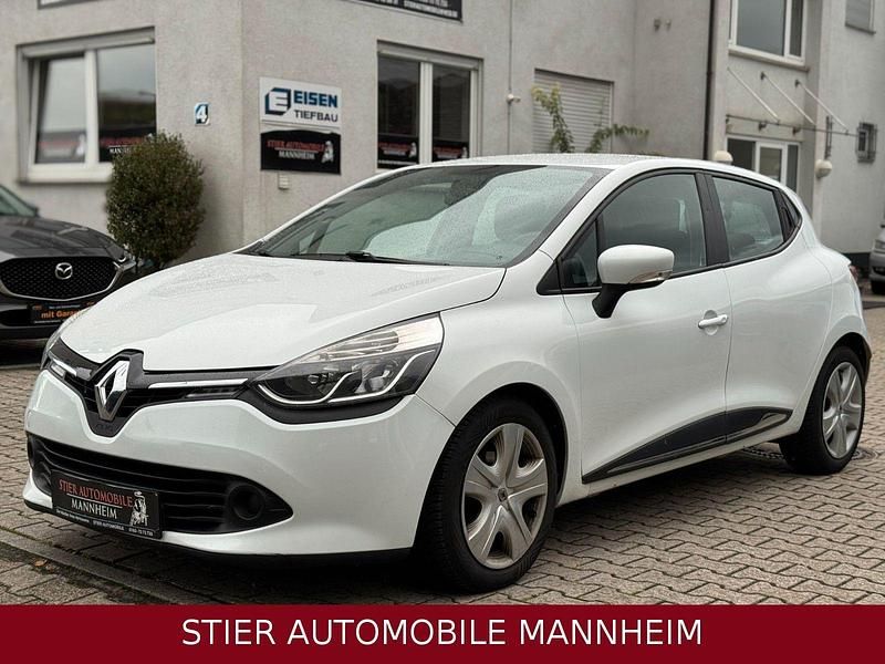 Weiß Gebraucht 2015 Renault Clio IV Dynamique Kleinwagen | 3.650 € (Fairer Preis) - Bild 1/4