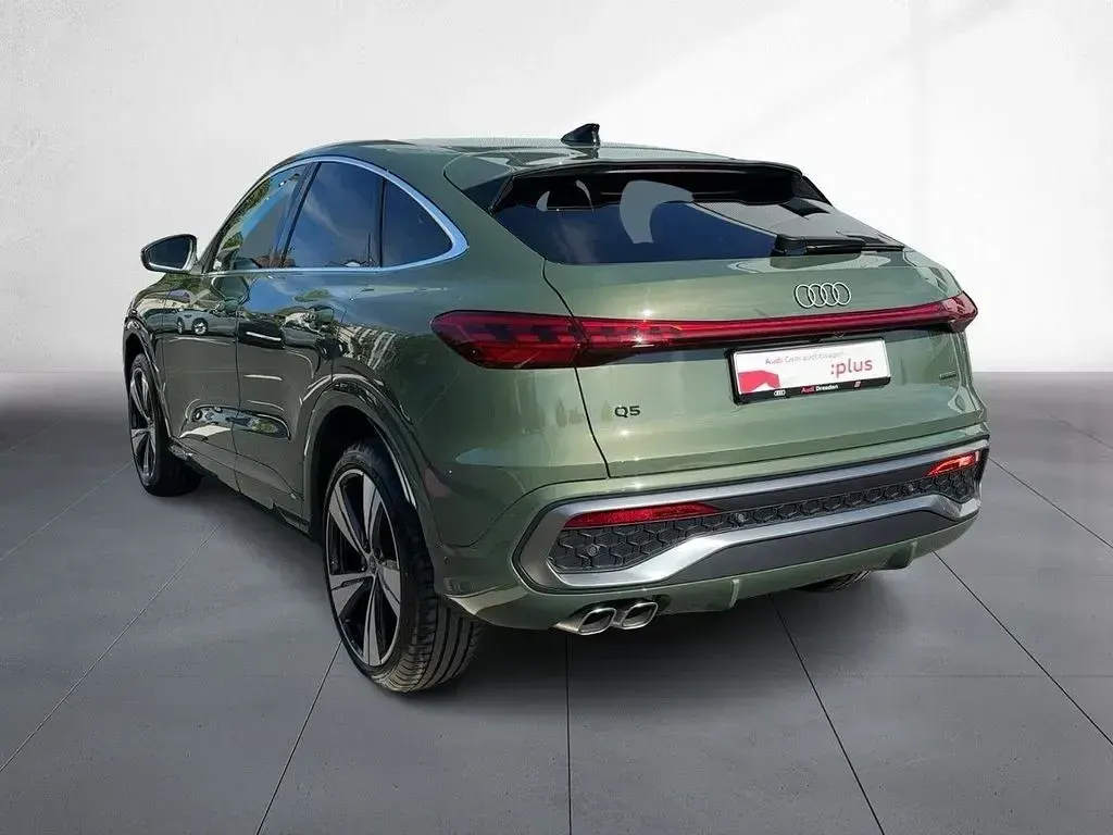 Gebraucht Audi Q5 Sportback Sport 204 PS (150 kW) 2025 Grün SUV