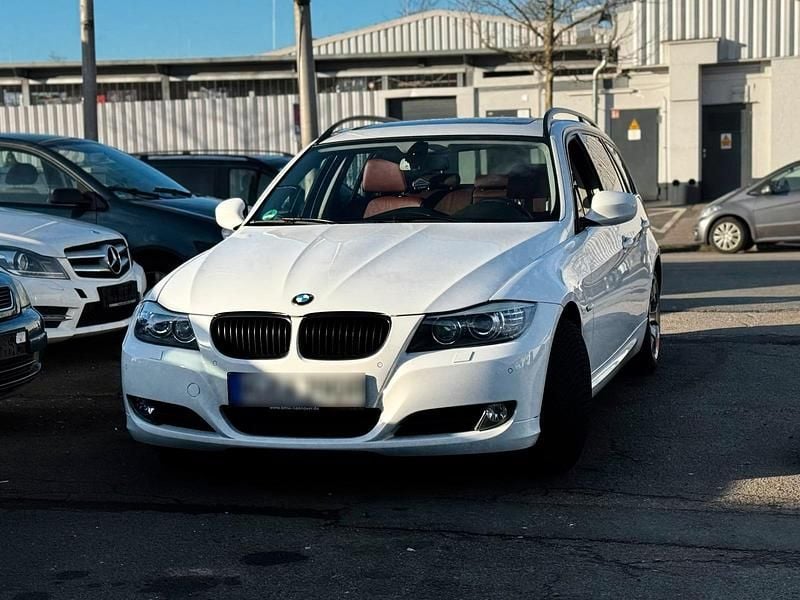 Second-hand BMW 325 197 CP (144 kW) 2009 Alb Break