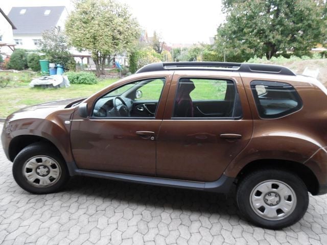 Gebraucht Dacia Duster 120 PS (88 kW) 2013 Braun metallic SUV