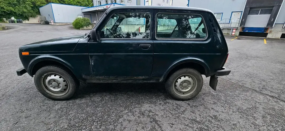 Gebraucht Lada niva 83 PS (61 kW) 2016 SUV