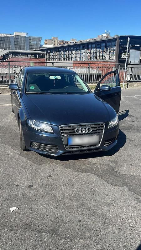 Gebraucht Audi A4 211 PS (155 kW) 2011 Blau Limousine