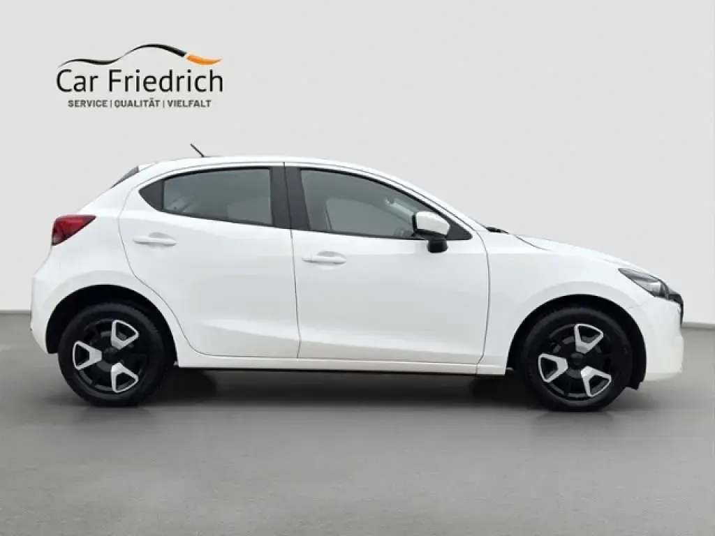 Gebraucht Mazda 2 Center-Line 90 PS (66 kW) 2024 Arctic white cle Kleinwagen