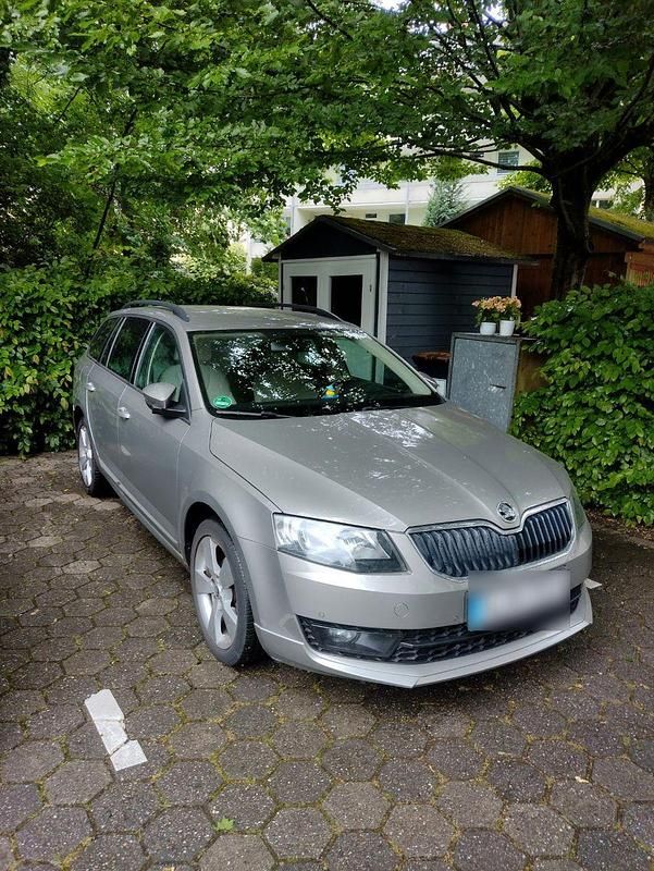 Second-hand Skoda Octavia Style 110 CP (80 kW) 2016 Gri Break