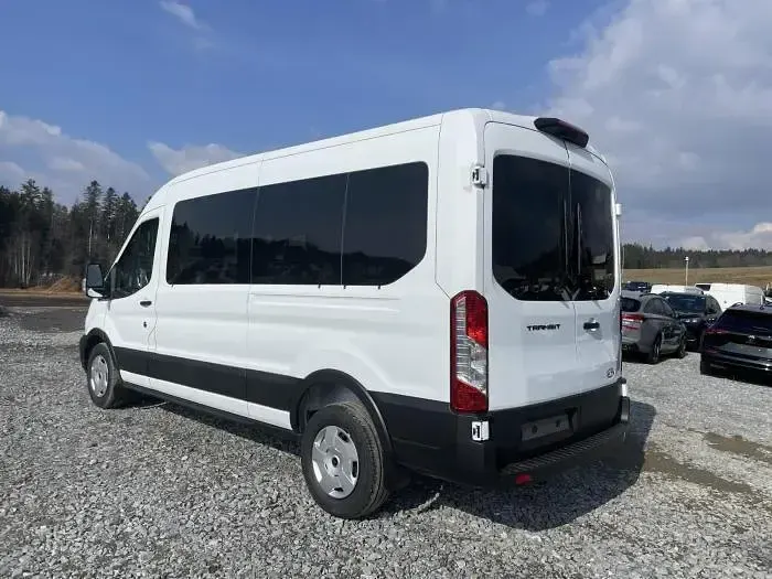 Ny Ford Transit Trend 150 HK (110 kW) 2025 Hvid Stationcar
