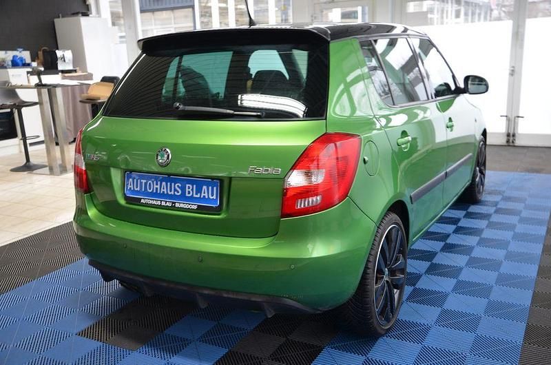 Gebraucht Skoda Fabia RS 179 PS (131 kW) 2012 Grün Limousine