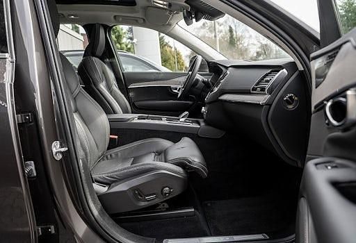 Second-hand Volvo XC90 Ultimate 250 CP (183 kW) 2022 Gri SUV