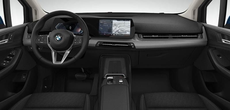 Gebraucht BMW 220 Active Tourer Luxury Line 170 PS (125 kW) 2025 Blau Van / Kleinbus