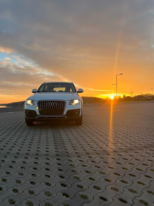 Gebraucht Audi Q5 150 PS (110 kW) 2017 Weiß SUV