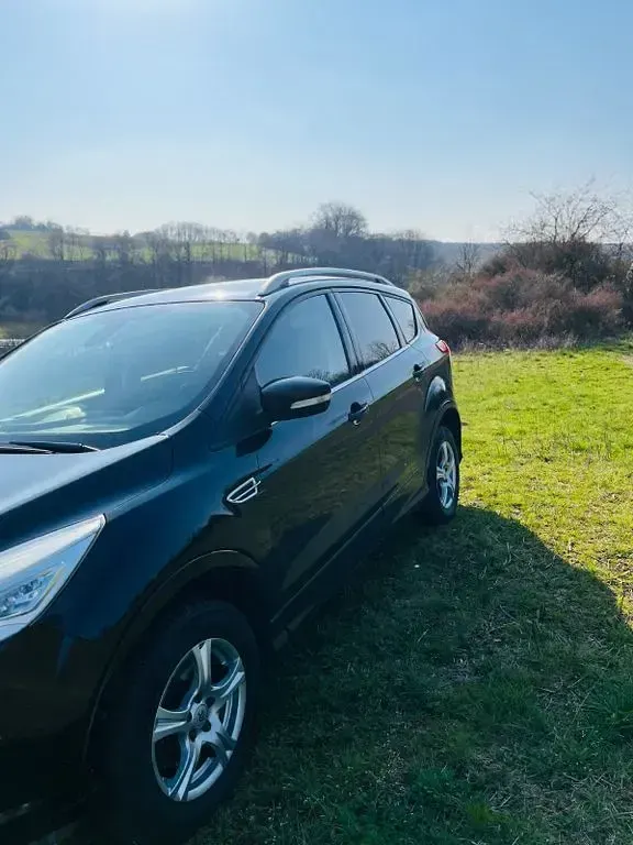 Używany Ford Kuga 150 KM (110 kW) 2015 Czarny SUV