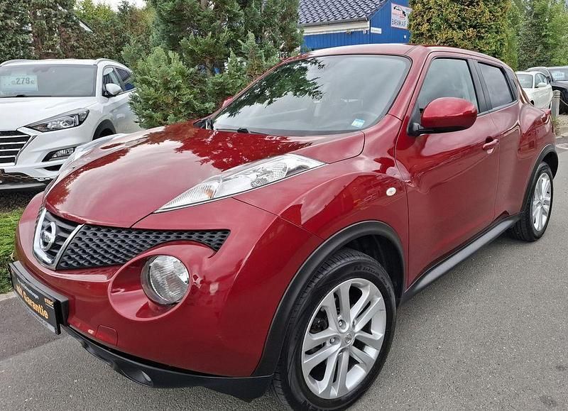 Gebraucht Nissan Juke Acenta 117 PS (86 kW) 2011 Rot SUV