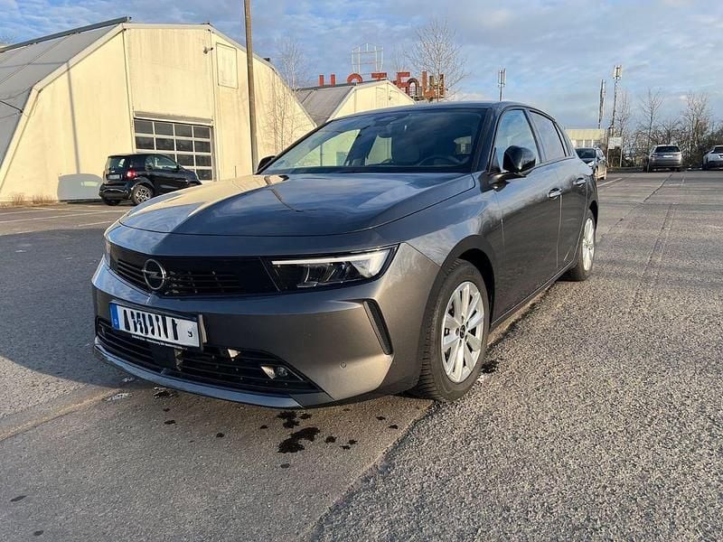 Gebraucht Opel Astra Elegance 131 PS (96 kW) 2023 Grau Limousine