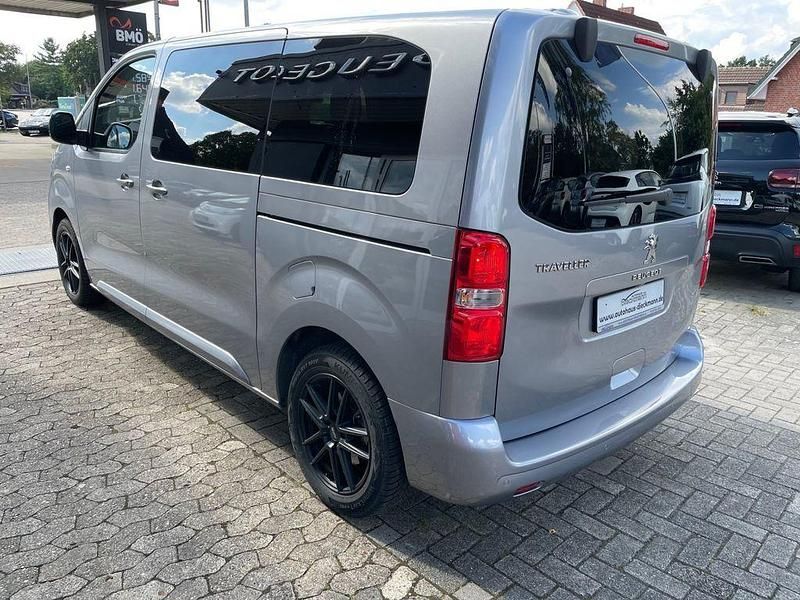 Gebraucht Peugeot Traveller Active 177 PS (130 kW) 2022 Grau Van / Kleinbus