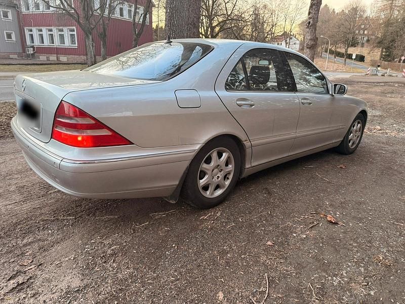 Gebraucht Mercedes S500 306 PS (225 kW) 2000 Silber Limousine