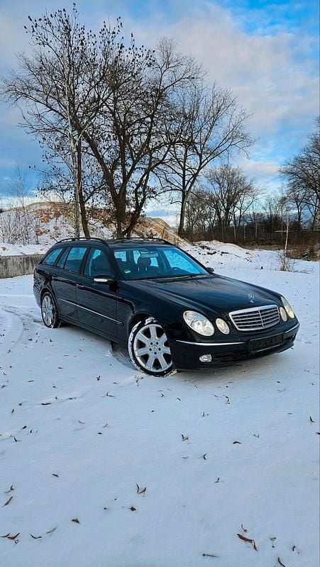 Gebraucht 2005 Mercedes E500 Avantgarde Kombi | 3.890 € (Superpreis) - Bild 1/4