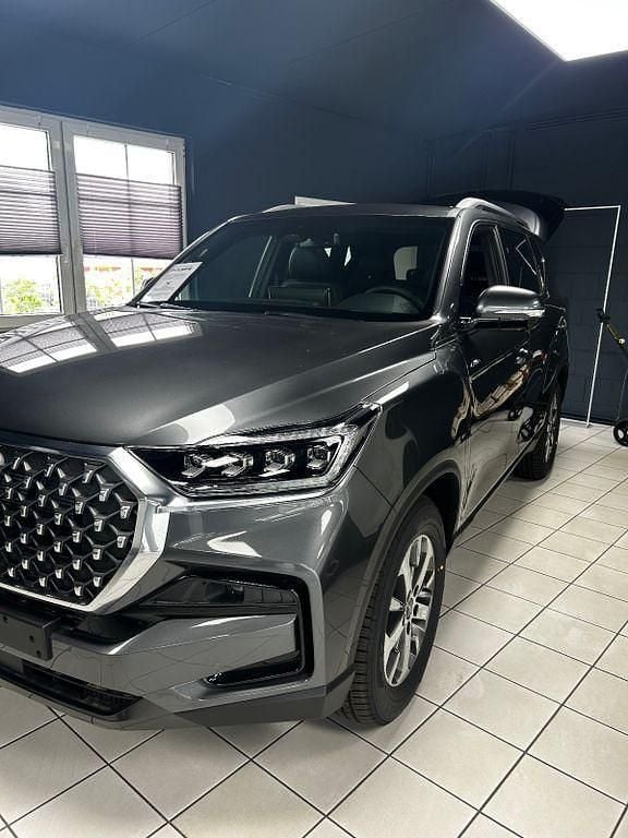 Neu Ssangyong (KGM) Rexton 2025 Grau SUV