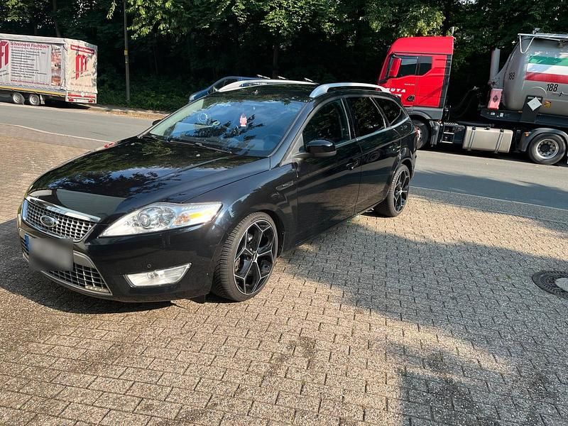 Gebraucht Ford Mondeo 140 PS (102 kW) 2008 Schwarz Kombi