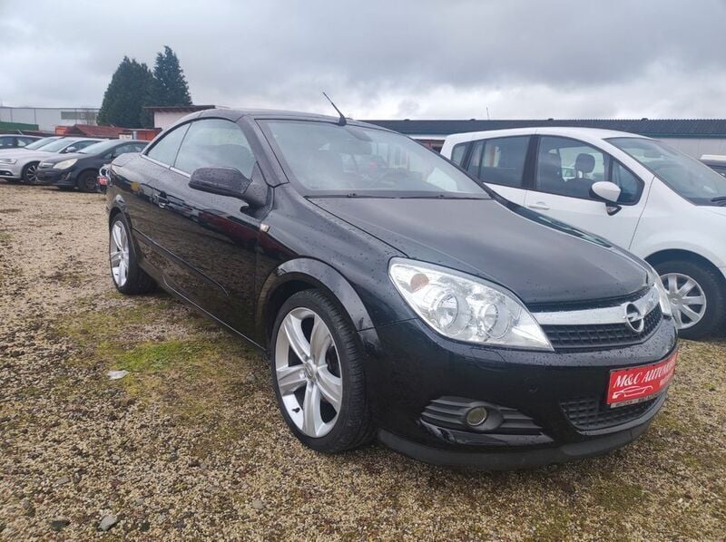 Gebraucht Opel Astra Cabriolet 140 PS (102 kW) 2009 Schwarz Cabrio