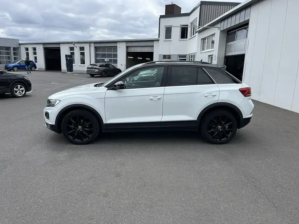 Gebraucht VW T-Roc Sportline 150 PS (110 kW) 2022 Weiß SUV
