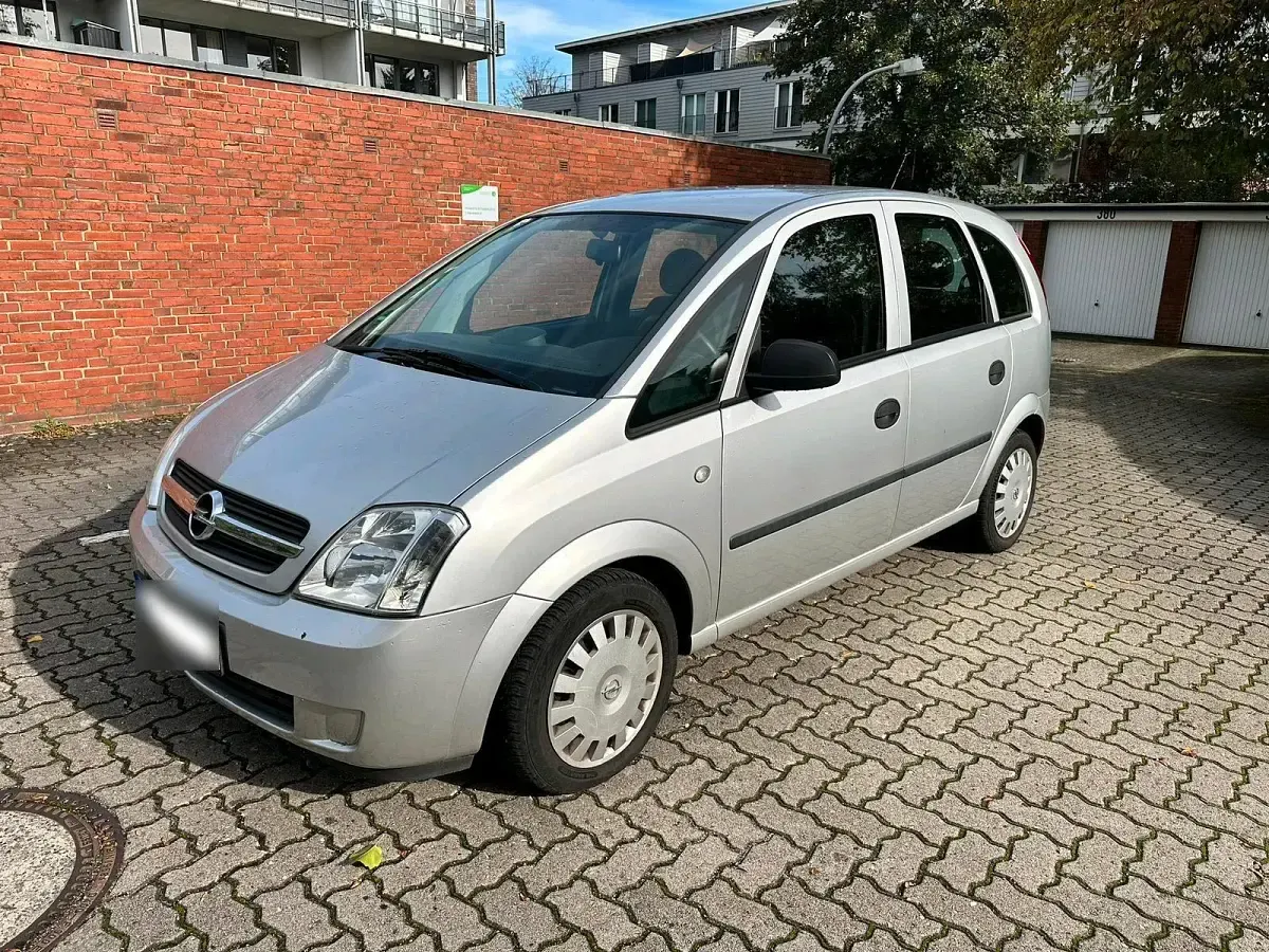 Gebraucht Opel Meriva Enjoy 101 PS (74 kW) 2004 Silber Van / Kleinbus