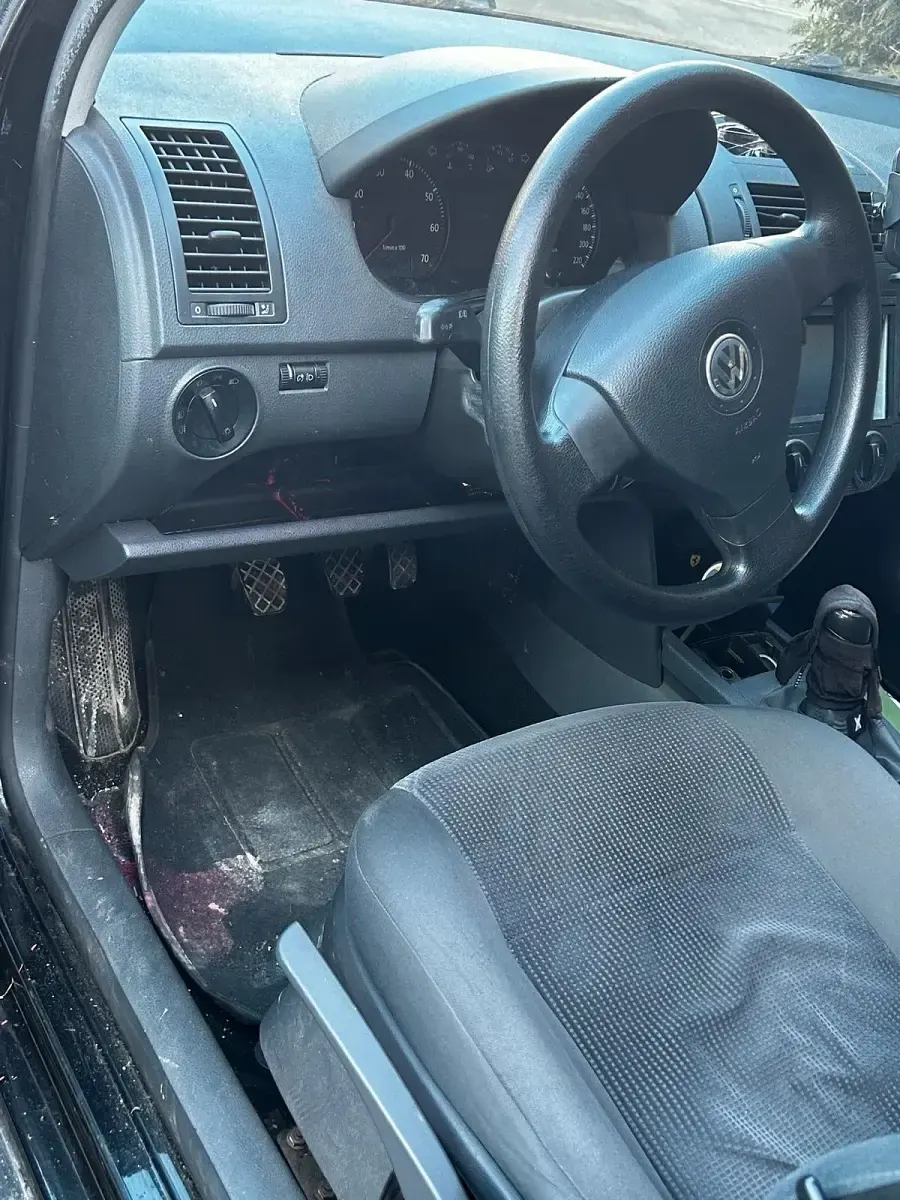 Gebraucht VW Polo 64 PS (47 kW) 2007 Schwarz Kleinwagen