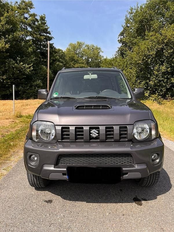 Gebraucht Suzuki Jimny 80 PS (58 kW) 2013 Grau SUV