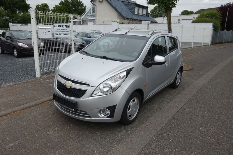 Silber Gebraucht 2010 Chevrolet Spark LS Kleinwagen | 3.300 € (Fairer Preis) - Bild 1/4