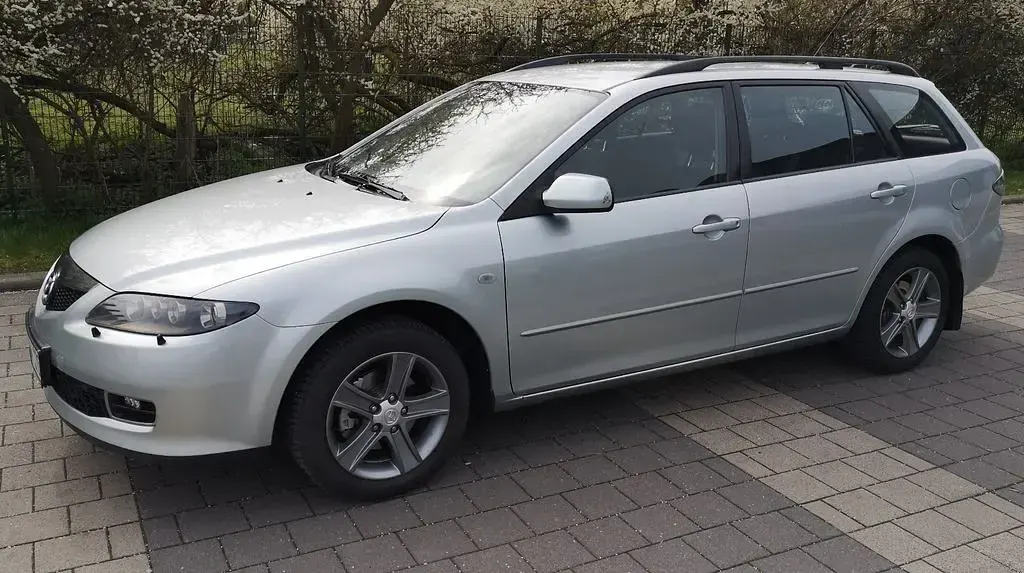 Gebraucht Mazda 6 Inclusive 147 PS (108 kW) 2008 Silber Kombi