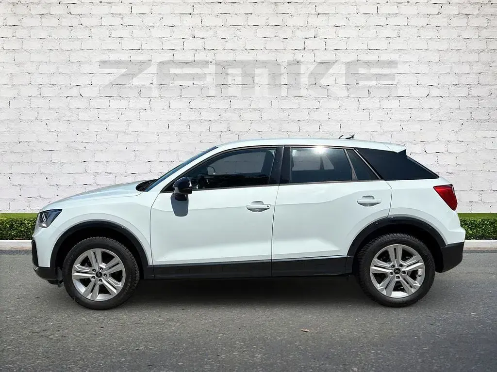 Gebraucht Audi Q2 Advanced 150 PS (110 kW) 2024 Weiß SUV