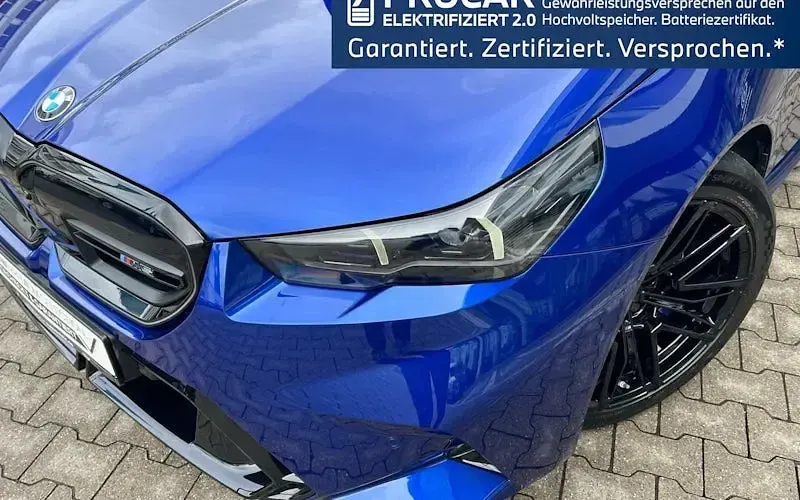 Używany BMW M5 Performance 727 KM (534 kW) 2025 Niebieski Kombi