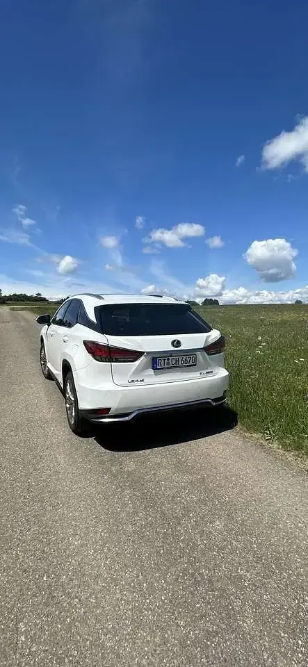 Gebraucht Lexus RX450h 262 PS (192 kW) 2021 Weiß SUV