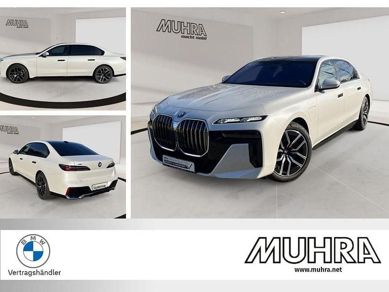 Gebraucht BMW 750e M Sport 489 PS (359 kW) 2024 Mineralweiss Limousine