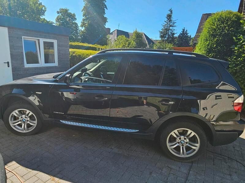 Schwarz Gebraucht 2009 BMW X3 SUV | 6.500 € (Etwas zu teuer) - Bild 1/4