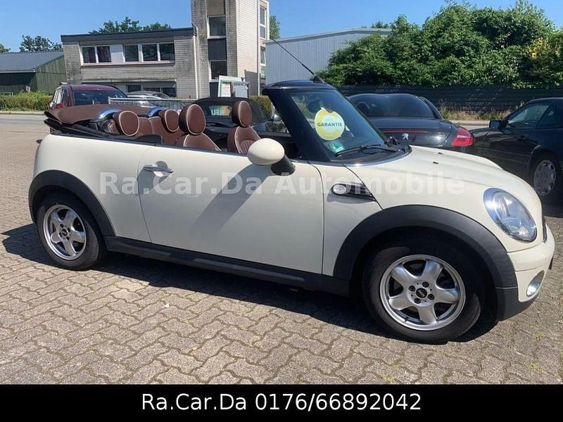 Gebraucht Mini Cooper Cabriolet 122 PS (89 kW) 2010 Weiß Cabrio